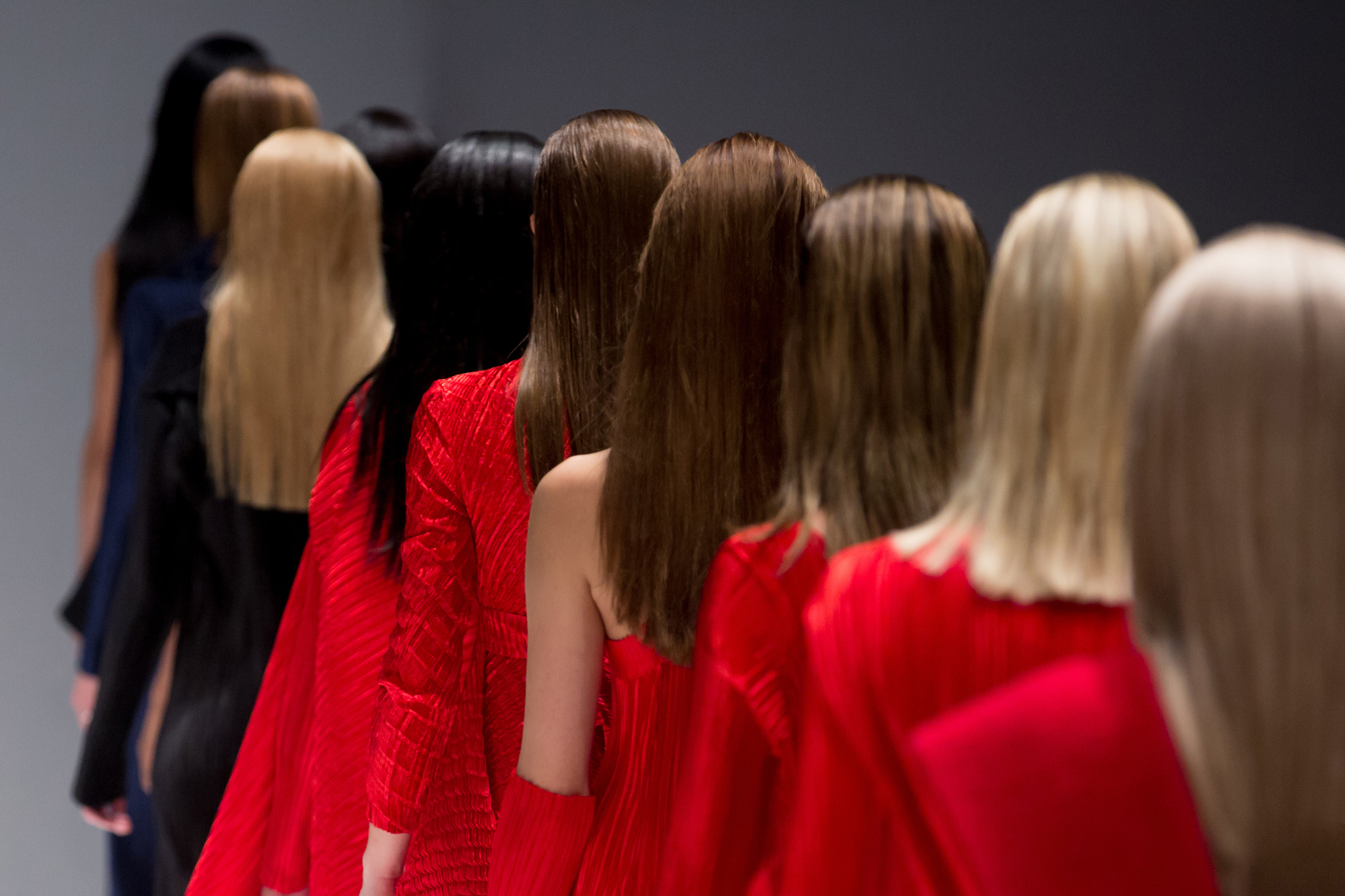 الموضة الفخمة عند التقاطع الرقمي؛ الحصرية تلتقي بـ eCommerce